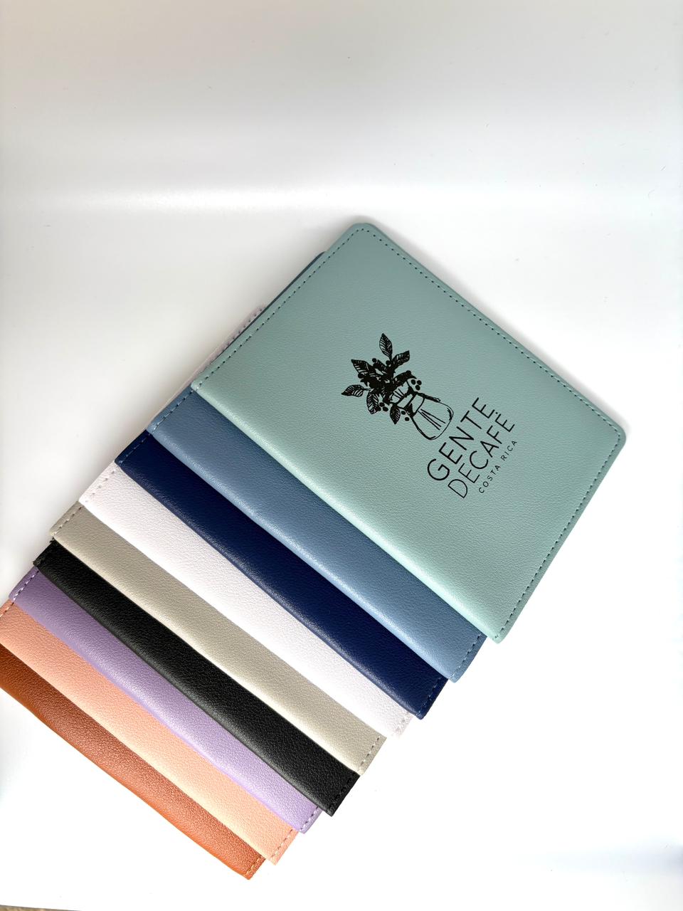 a.1 Porta pasaportes